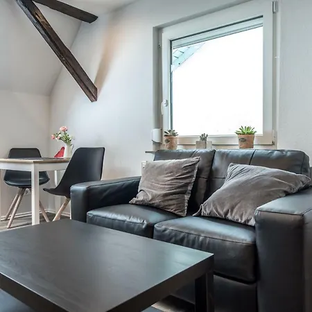 Kopf Apartment *